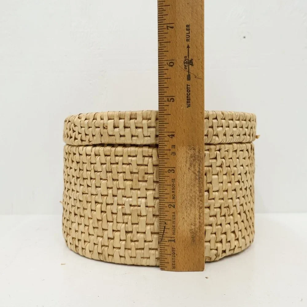 Vintage Rattan Whicker Thistle Natural Fiber 6in Diameter Trivet Coaster Set